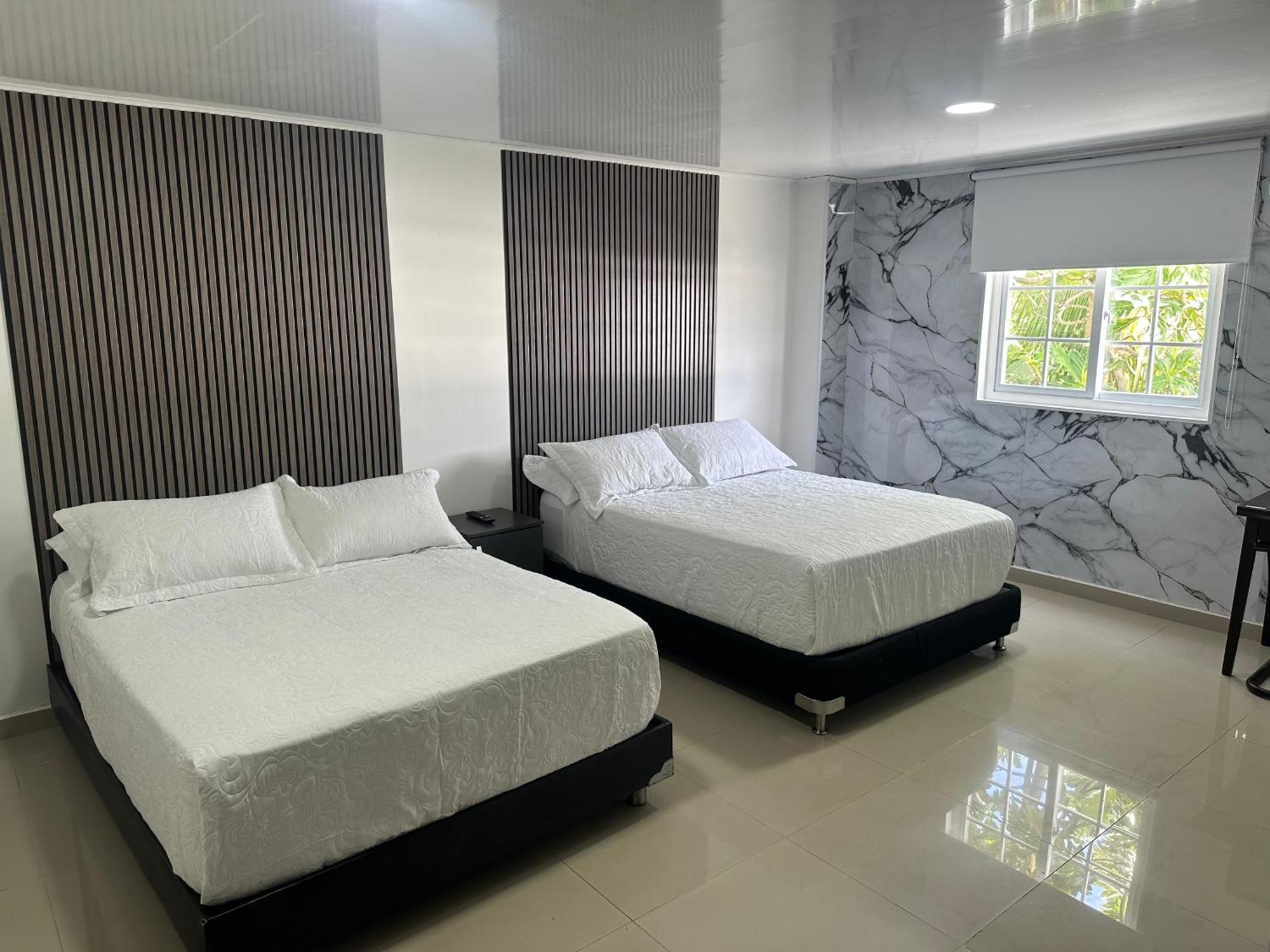 Apartahotel Plaza Сан-Андрес Экстерьер фото