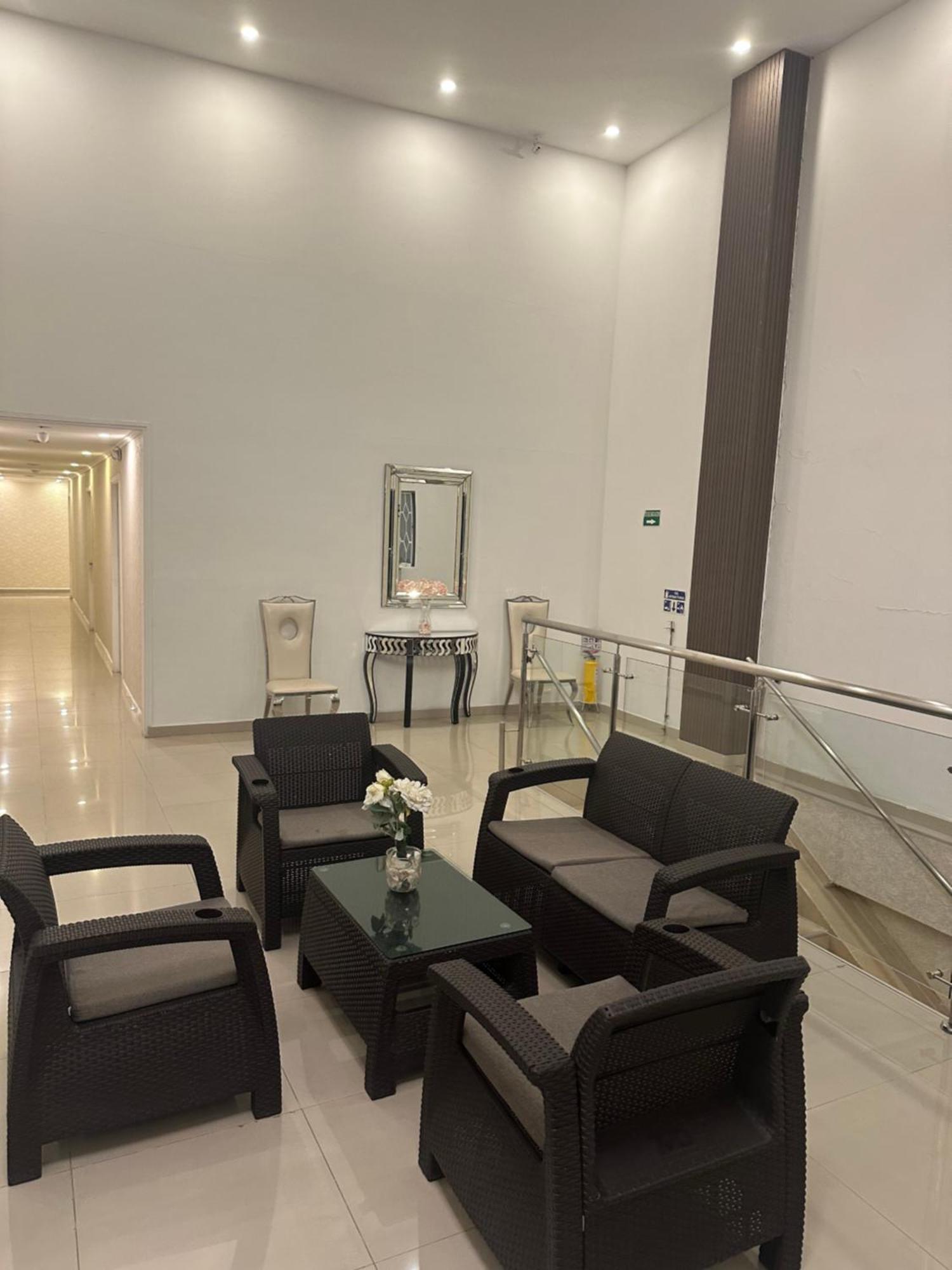 Apartahotel Plaza Сан-Андрес Экстерьер фото